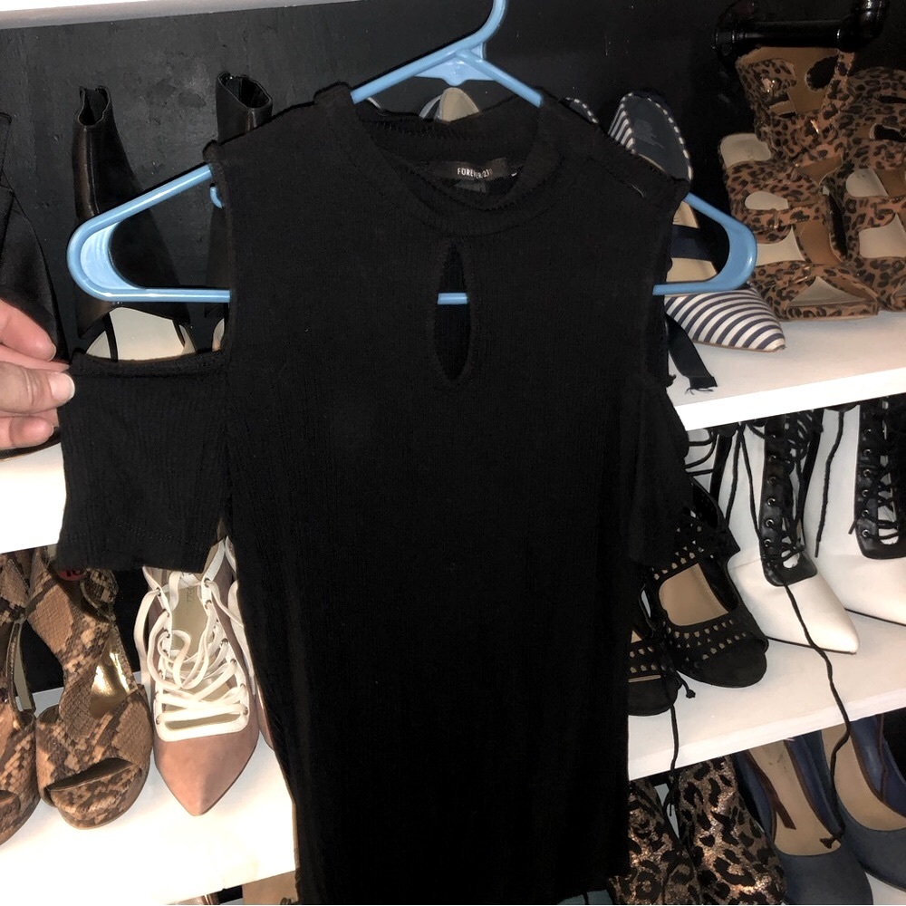 Size Small black forever 21 short sleeve turtleneck shirt